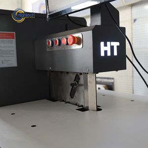Machine de pliage de lettres en relief CNC Hightech HT3, adaptée aux bandes d'aluminium plates et aux enseignes extérieures en acier inoxydable - Product Image 3