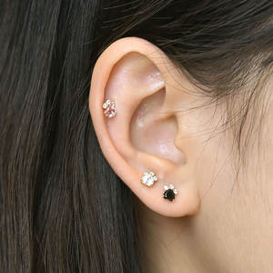 Nouvelle collection élégante : Boucles d'oreilles clous en or blanc massif 18 carats avec spinelle noire et diamant naturel, cadeau spécial pour femme - Product Image 5