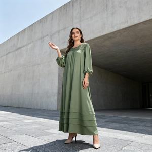 Robe Abaya Islamique Personnalisée en Polyester de Luxe pour Femmes Musulmanes - Vêtements Élégants et Modestes Fournisseur OEM - Product Image 2