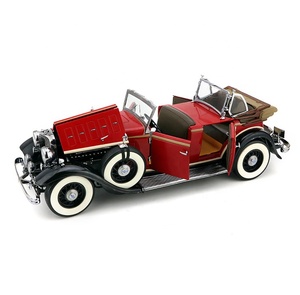 Modellino <span class=keywords><strong>Auto</strong></span> in Metallo di Alta Qualità <span class=keywords><strong>Scala</strong></span> <span class=keywords><strong>1</strong></span>/<span class=keywords><strong>18</strong></span> <span class=keywords><strong>Auto</strong></span> Classica da Regalo - Product Image 1
