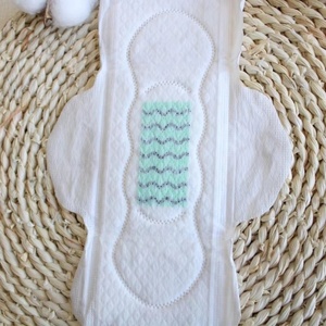 Serviettes hygiéniques OEM et produits de protection avec ailettes, super absorbantes en coton avec ions négatifs pour l'hygiène personnelle - Product Image 2