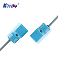 KJT grosir 3 kawat NPN PNP 10-36v DC penginderaan jarak 5mm Y17 persegi induktif jarak saklar