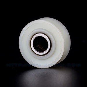 Çin üreticileri özelleştirilmiş plastik naylon Pom <span class=keywords><strong>Delrin</strong></span> rulman kasnak - Product Image 1