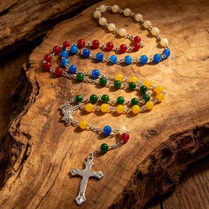 Collier de <span class=keywords><strong>prière</strong></span> catholique fait main avec perles de cristal colorées de 6 mm, croix de Jésus et Vierge <span class=keywords><strong>Marie</strong></span> - Product Image 5