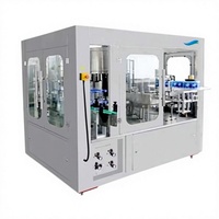 Machine de remplissage d'eau pure 30 BPM, corps en acier inoxydable 304, bouteilles en plastique 200ml-2L, 2000 BPH, moteur hydraulique automatique