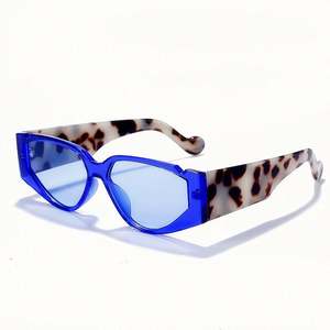 Nouveautés 2020, lunettes de soleil tendance UV400 pour femmes, monture petite, lunettes de soleil carrées pour hommes - Product Image 4