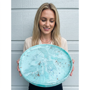 Assiette décorative moderne de luxe en résine faite à la main, incrustation dorée bohème, peinte à la main, bleue, écologique, plat de service pour fêtes et décoration intérieure - Product Image 1