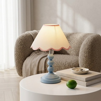 Lampe de chevet vintage à abat-jour rond en tissu, style danois moderne, avec perles pastel, LED blanc chaud, en métal, pour une lecture confortable