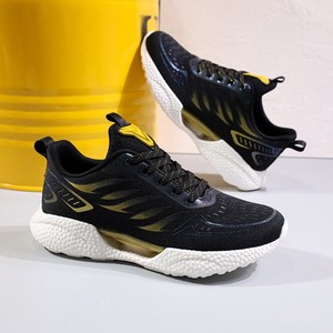 Nouvelles Chaussures de Sport Décontractées Blanches à Lacets pour Hommes, Respirantes en Maille, Idéales pour la Marche Quotidienne – Collection Automne-Été (Vente en Gros) - Product Image 4