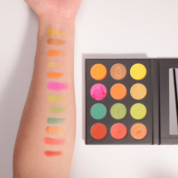 Palette d'ombres à paupières chimiques lumineuses nues, haute pigmentation, sans cruauté, de luxe, à faire soi-même, logo personnalisé, finition scintillante métallique