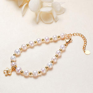 Bracelet en perles d'eau douce de style ethnique avec pendentif en fleur de prunier, fabriqué par Strength Factory Zhuji, pour les petits commerces - Product Image 4