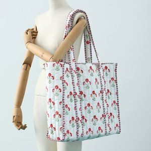 Sac fourre-tout en toile à imprimé floral bohème, style fait main, sac à bandoulière surdimensionné pour femmes, sac de plage, sac de voyage, sac à main pour femmes, sac de shopping - Product Image 6