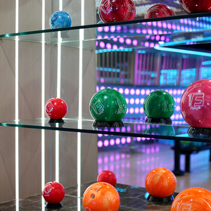 10 ans d'expérience, vente directe d'usine, <span class=keywords><strong>prix</strong></span> des mini-<span class=keywords><strong>bowling</strong></span> <span class=keywords><strong>pour</strong></span> le sport et les loisirs, centre de divertissement familial - Product Image 3