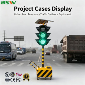 Feux <span class=keywords><strong>de</strong></span> <span class=keywords><strong>signalisation</strong></span> mobiles à roues LED tricolores BSW personnalisés en usine pour le contrôle <span class=keywords><strong>de</strong></span> la sécurité routière en cas d'urgence - Product Image 4