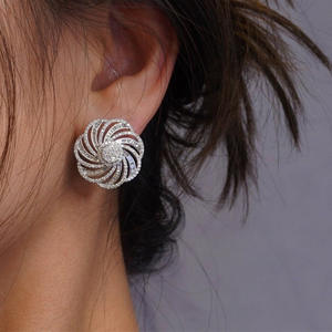 Boucles d'oreilles de luxe en or blanc avec diamants ronds taille brillant couleur D, certifiées GIA, bijoux de mariage pour femme - Product Image 5