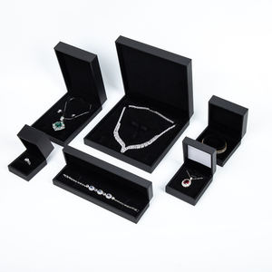 Boîte à bijoux Zebo personnalisée en cuir PU avec intérieur en velours noir pour bagues, bracelets, colliers, emballages de bijoux - Product Image 2