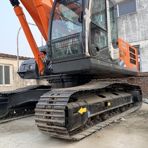 Global Delivery Used Hitachi zx240 Crawler Excavator 24 ton <b>Second</b> <b>Hand</b> Construction Machinery for export - Product Image 2
