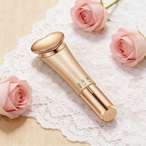 Masseur facial portatif à vibrations douces, outil de soin du visage, instrument compact de rajeunissement de la peau, adapté à un usage personnel quotidien - Product Image 1