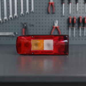 COS.PEL. Nueva Lente de Repuesto para Luz Trasera Derecha/Izquierda de 35 cm de Longitud - Product Image 2