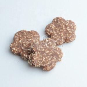 חטיפי כלבים אורגניים בהתאמה אישית של יצרן מקורי (OEM) בטעמי עוף, אורז, בטטה סגולה ופרחים, חטיפי כלבים על בסיס בשר, מיועדים לייצוא, מזון מיוחד לחיות מחמד. - Product Image 4