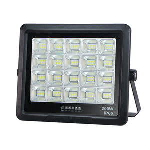 <span class=keywords><strong>Proyector</strong></span> Recargable KCD DC de 30W 50W 100W 150W 200W 300W 400W <span class=keywords><strong>500W</strong></span> con Carcasa de ABS, Reflector Solar para Exteriores, IP65, <span class=keywords><strong>LED</strong></span> - Product Image 3