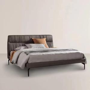Lit rembourré élégant avec cadre durable pour chambres à coucher modernes - Product Image 1