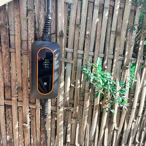 เครื่องชาร์จในรถแบบพกพา9KW 7KW โหมด2 16A 32A 40A สำหรับเทสลารุ่น <span class=keywords><strong>Y</strong></span> 3 X