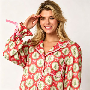 Vêtements de détente en bambou personnalisés, vêtements de nuit pour femmes, pyjamas de Noël, ensembles de pyjamas festifs, vêtements pour femmes en coton - Product Image 1