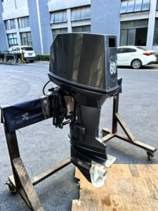 Moteur marin 2 temps haute performance 60 CV, économe en carburant, puissance élevée pour bateaux de pêche/de plaisance - Product Image 3