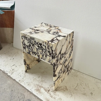 Table de chevet Calacatta sur mesure à prix d'usine avec tiroirs, meuble de chambre en pierre naturelle