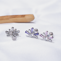 Bijou de piercing en titane ASTM F136 16G avec zircone cubique à dos plat pour hélix, tragus, conque, lobe d'oreille, cartilage, nez, labret pour femme