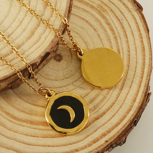 Zogxin Enameled Moon Pendant Necklace Gold Chain White Black Couple Jewelry Gift Minimalist Style Fashion Pendant - Product Image 2