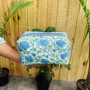 Wholesale Price Handmade Floral Cotton Down <b>Zip</b> Makeup Bag Bridesmaid Gifts Proposal Cosmetic Bag Women Cosmetic Bags - Product Image 1