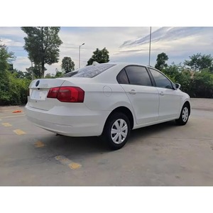 Volkswagen <span class=keywords><strong>Je</strong></span> Tta d'occasion, modèle 2015, 1.6L automatique, Trendline, bon état - Product Image 3