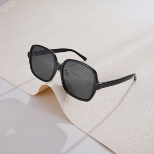 Fashion Large Square Sunglasses for Unisex Big Frame Sun Glasses Vintage Luxury Designer Shades UV400 Outdoor Trendy <b>Eyewear</b> - Product Image 2