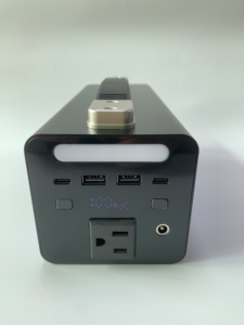 Batterie Externe Portable ODM AC200W, Station d'Énergie 60000mAh avec Prise 3 Broches en Aluminium, Inverseur pour Tous les Téléphones, Idéale pour l'Extérieur - Product Image 3