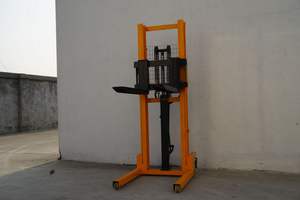 小型パレットスタッカー中国からの安価な手動油圧スタッカーパレットスタッカー - Product Image 6