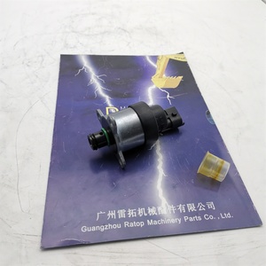 Repuestos para Excavadora PC200-8 EC210B, Regulador de Presión de Combustible 0928400617, Válvula Solenoide de Medición de Combustible 0 928 400 617 - Product Image 1