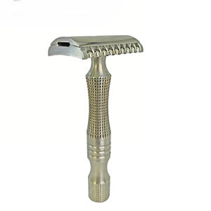 Rasoir de sécurité en titane poli de précision à double tranchant pour hommes, rasage des zones intimes, lisse et étanche - Product Image 4