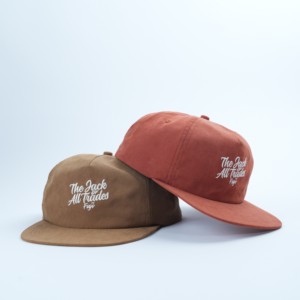 Cappello da papà personalizzato a 5 pannelli non strutturato, aggiungi il tuo ricamo, in cotone, con visiera leggermente curva - Product Image 3