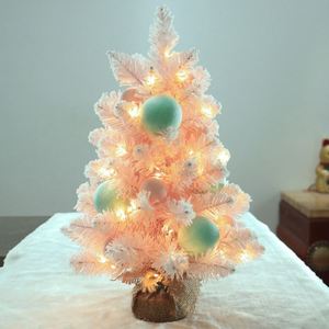 Sapin de Noël artificiel rose en PVC de haute qualité avec effet floqué, résistant aux flammes, pour la décoration intérieure - Product Image 3