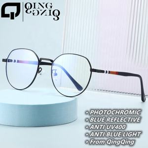 Lunettes Photochromiques et Anti-Lumière Bleue, Monture Métallique Noire en Acétate, Forme Ronde Irrégulière, Verres Photogray 2026, Style Rétro pour Femme - Product Image 3