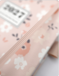 Agenda Settimanale Annuale 2027 A5 in Inglese con Quaderno a Spirale e Pianificatore Orario - Product Image 6