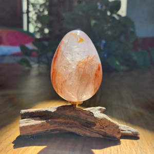 Œuf de cristal de quartz rouge naturel poli en gros, pierre de guérison, Feng Shui, cadeau pour la maison et le bureau - Product Image 1