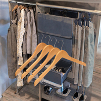 Vente en gros de cintres en bois finition laquée pour magasin de vêtements, garde-robe et salon