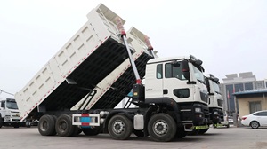 Camión volquete 8x4 diésel con motor Sinotruk Howo Weichai pesado de <span class=keywords><strong>segunda</strong></span> <span class=keywords><strong>mano</strong></span> 371HP con volante a la derecha disponible para la venta - Product Image 4