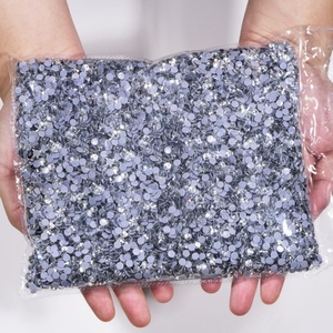 Piedras Hotfix A4 al por mayor de fábrica OLeeya, cristales AB de vidrio a granel, pedrería Hotfix de base plana para vestido de novia - Product Image 4