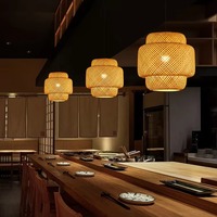 Lampes suspendues Bambou Led Plafonniers En Gros Bambou Tissage Lustre Rotin Suspension pour Restaurant