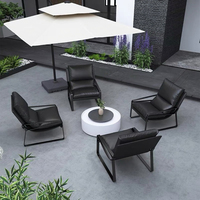 Ensemble de chaises longues d'extérieur commerciales, structure en métal antirouille, chaise de loisirs en cuir PU pour café, salon de thé, bar, restaurant