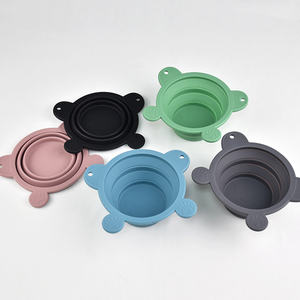 ชามน้ำพับได้สำหรับสุนัขและแมว ปลอดสาร BPA เป็นมิตรกับสิ่งแวดล้อม ทำจากซิลิโคน พกพาสะดวก เหมาะสำหรับการเดินทาง - Product Image 1